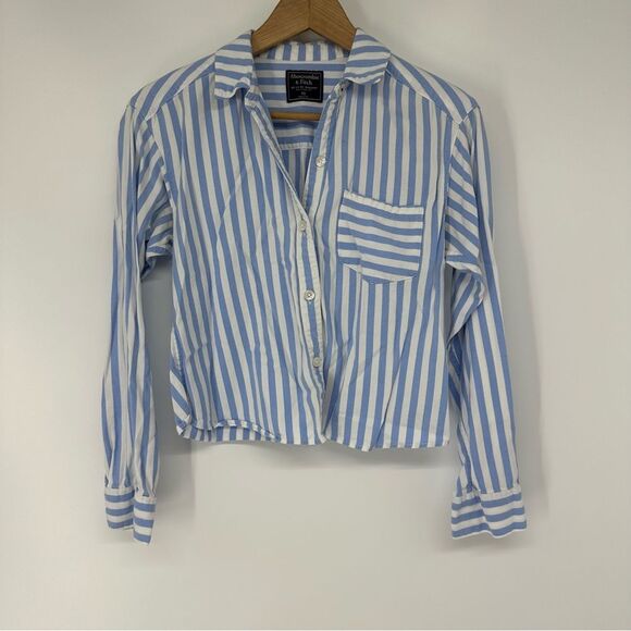 Abercrombie & Fitch Striped Women’s Blue White Cropped Shirt Size XS - Picture 2 of 7